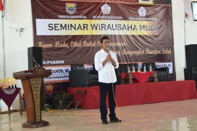 seminar-wirausaha-muda-ciptakan-creative-preuner-berbasis-kearifan-lokal
