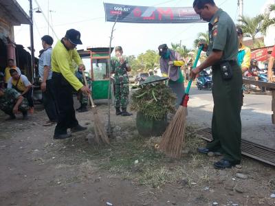 gerakan-pungut-sampah-budayakan-masyarakat-batang-hidup-bersih