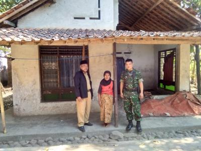 kisah-dasriah-janda-tua-sebatang-kara-yang-tinggal-di-rtlh