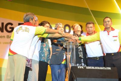 bupati-batang-optimis-batang-expo-2018-lampaui-target-rp5-miliar