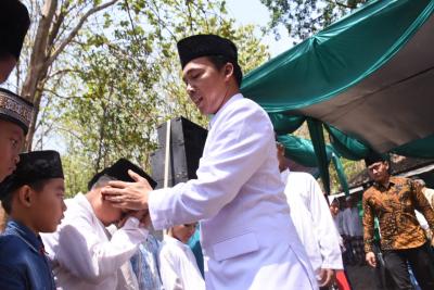 bupati-batang-akui-banyak-program-belum-terlaksana