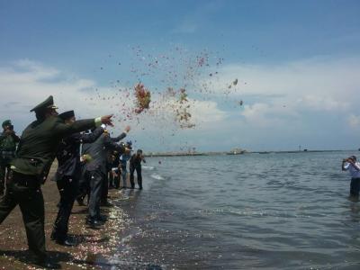 pahlawan-milenial-berjuang-dengan-teknologi