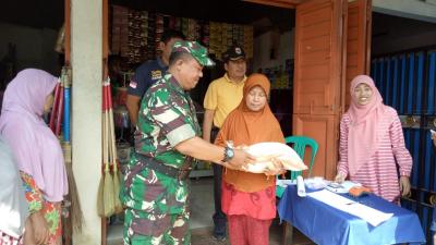 150-warga-desa-tersono-terima-bpnt