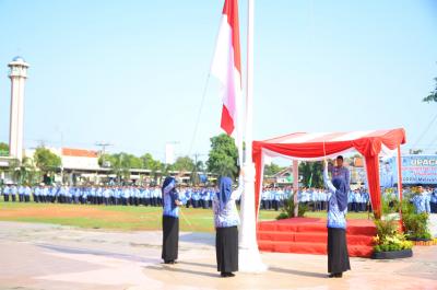 kesetaraan-gender-petugas-upacara-hut-korpri-batang-mayoritas-wanita