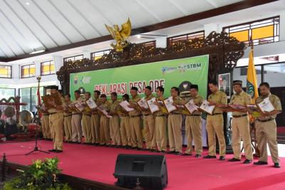 bupati-batang-targetkan-192-desa-bebas-odf