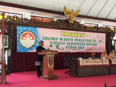 peran-dharma-wanita-dalam-pendidikan-dan-perkembangan-anak