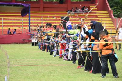 179-atlet-panahan-ramaikan-batang-archery-competition