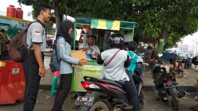 20-komunitas-di-batang-galang-dana-bagi-korban-bencana-selat-sunda