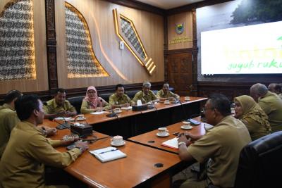 tahun-2019-bupati-batang-segera-tata-kelurahan-di-batang