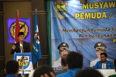bupati-batang-berharap-knpi-bukan-hanya-organisasi-partisipatif