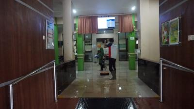 rsud-kalisari-batang-dilanda-banjir-puluhan-pasien-dievakuasi