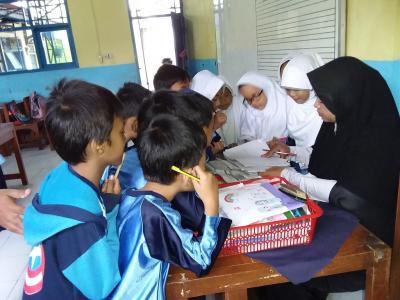 pasca-banjir-kbm-di-mi-karangasem-batang-kembali-aktif