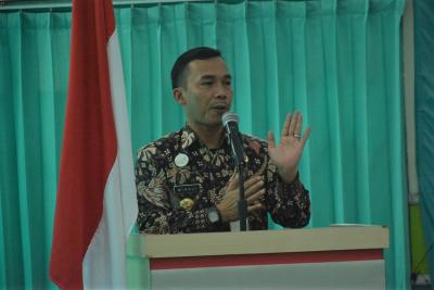 guru-dituntut-semakin-profesional-dalam-melaksanakan-tugas-pokoknya