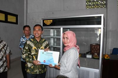 10-wirausaha-baru-di-batang-terima-bantuan-gerobak