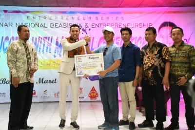 seminar-dan-entrepreneurship-jawaban-kegalauan-kaum-millenial
