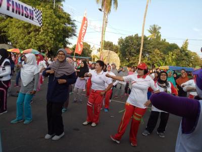 dinkes-batang-launching-kampanye-germas-di-cfd