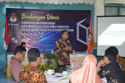 jelang-pemilu-2019-kpu-batang-latih-ppk
