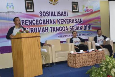 capai-23-kasus-bupati-batang-tegaskan-untuk-tidak-lakukan-kdrt
