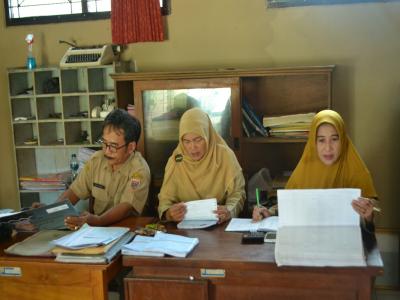 kelurahan-kauman-batang-gelar-rekapitulasi-sppt-pajak-bumi-dan-bangunan