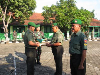 pelepasan-mpp-anggota-kodim-0736-batang