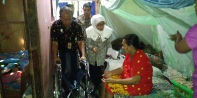 ketua-tim-penggerak-pkk-batang-sambangi-disabilitas