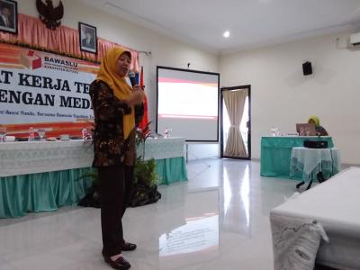 rawan-money-politic-pascabayar-bawaslu-batang-rangkul-media-jadi-pengawas