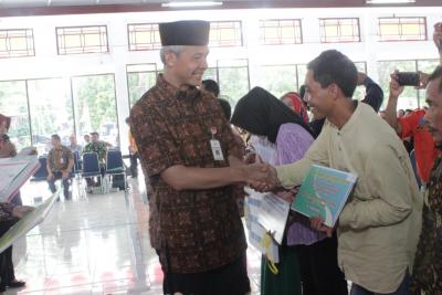 masyarakat-harus-transparan-dalam-mengelola-bantuan