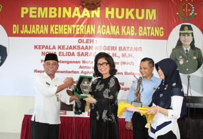 kemenag-batang-gandeng-kajari-dalam-pendampingan-perkara