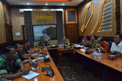 tim-saber-pungli-tindak-81-pelaku-pungutan-liar-di-batang