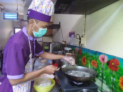 RS QIM Batang Berikan Layanan katering Bagi Penunggu Pasien