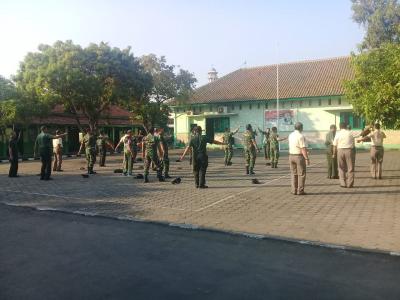 Kasdim Pimpin Apel Pagi dan Senam Sebelum Bekerja