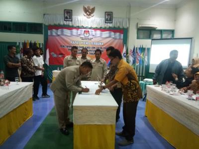 Walau Meninggal Dunia, KPU Batang Tetapkan Ketua DPD Partai Golkar Sri Umami Caleg Terpilih 