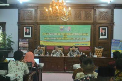 pemkab-batang-gelar-sosialisasi-penyusunan-produk-hukum-desa