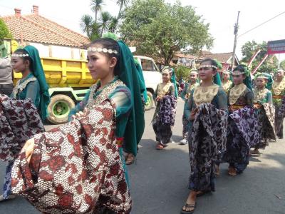 meriahkan-peringatan-ulang-tahun-ke-74-ri-dengan-karnaval-di-tingkat-kecamatan