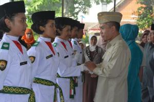 bupati-batang-kukuhkan-paskibra-kabupaten-batang